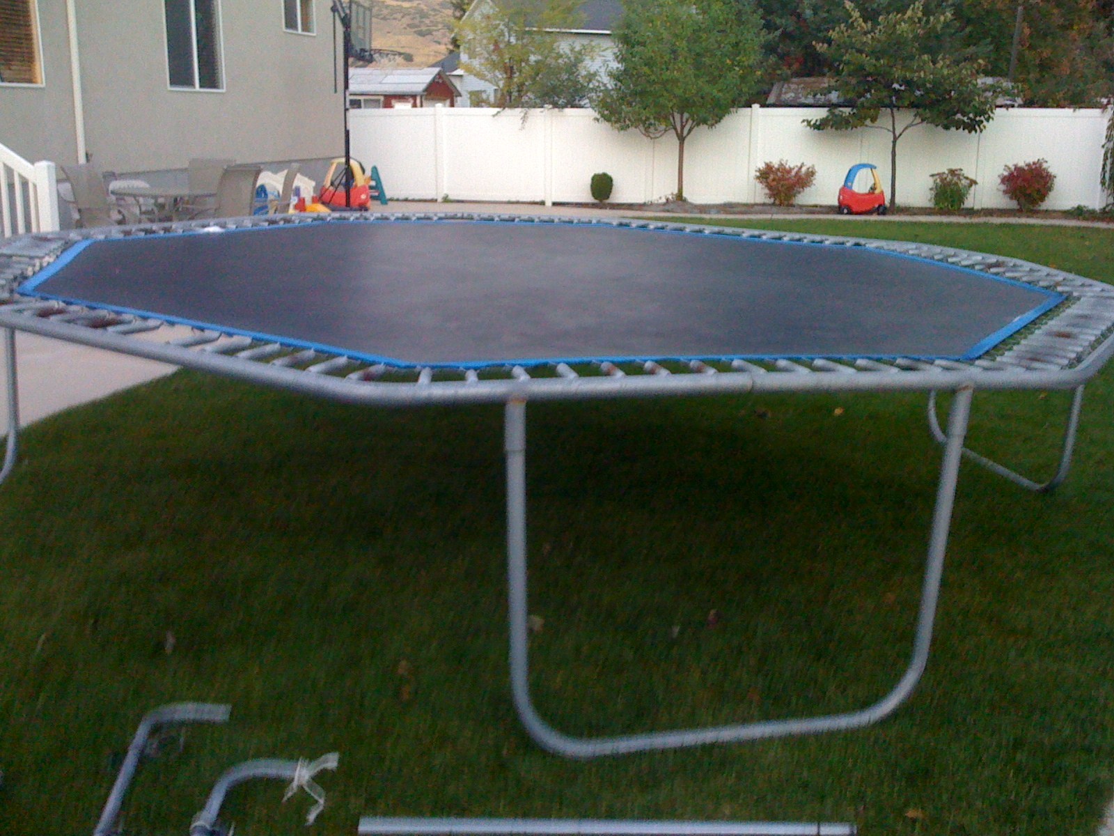 trampolines are safer with few parts