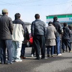 queueing, japan earthquake, 2011